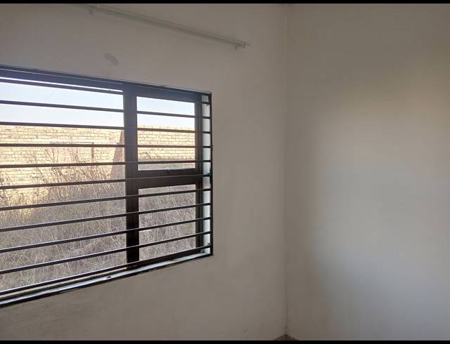 2 BEDROOM SECTIONAL TITLE FOR SALE IN WITFIELD